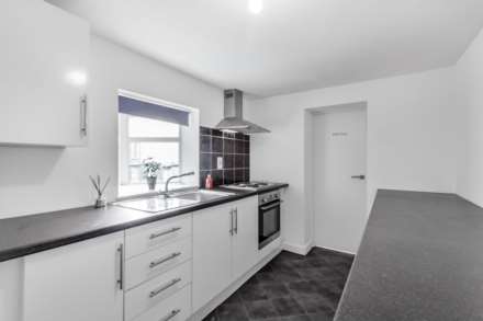 Sheffield Road, Hoyland, S74 0DQ, Image 5