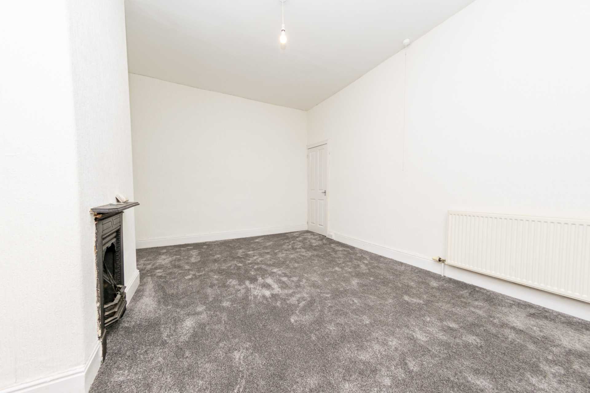 Fountain Street, Morley, Image 7