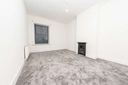 Fountain Street, Morley, Image 6