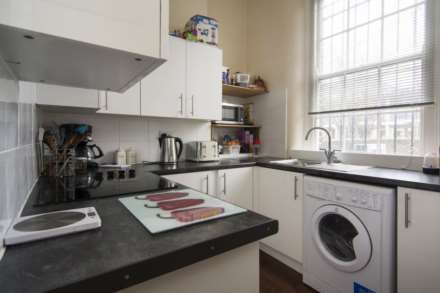 Mile End Road, Mile End, Image 5