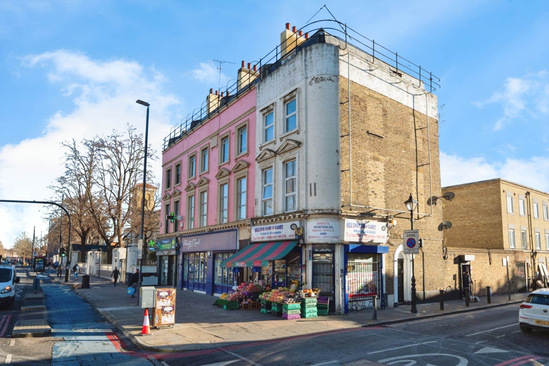 Mile End Road, London, Image 17
