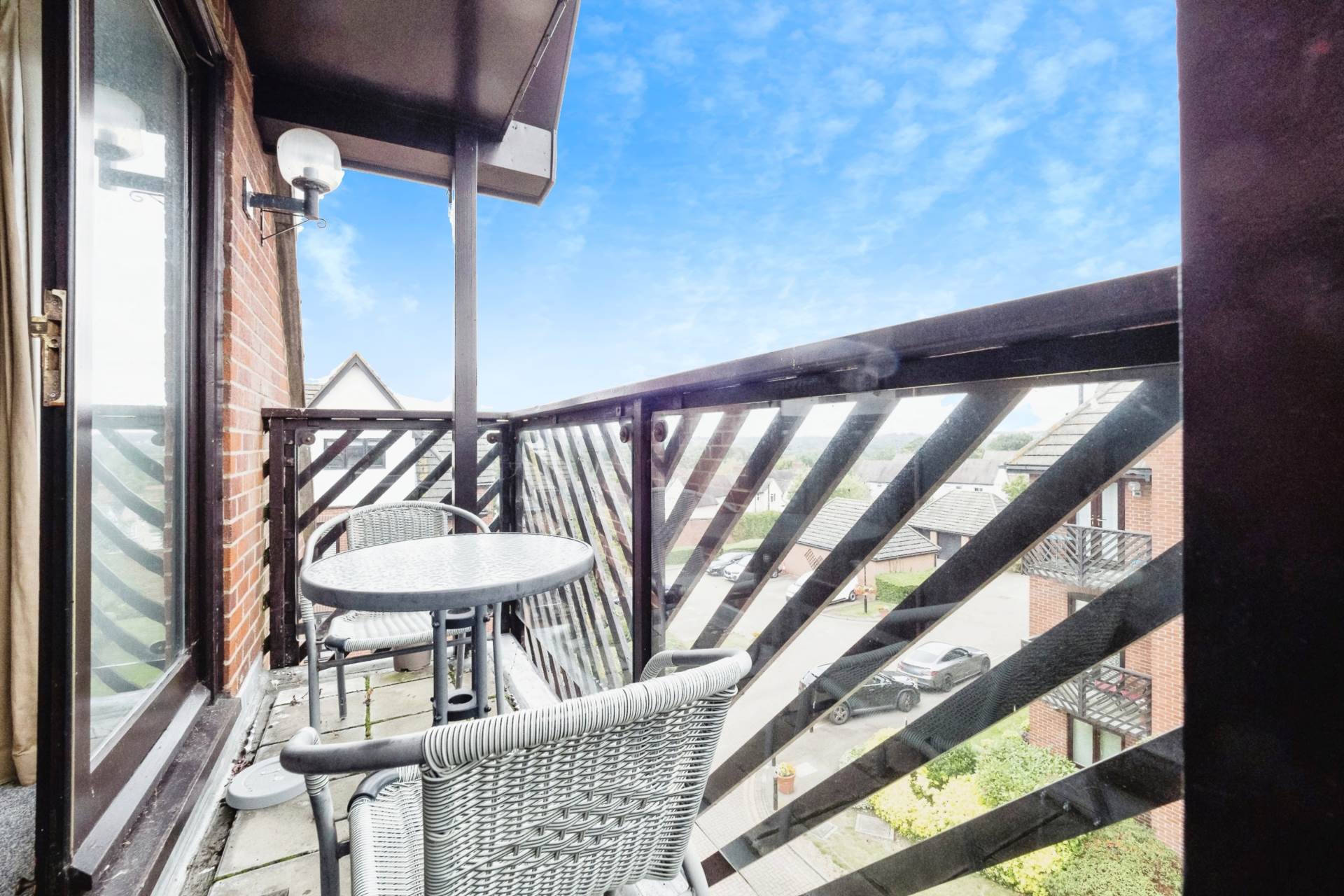 Boleyn Court, Buckhurst Hill, Image 8