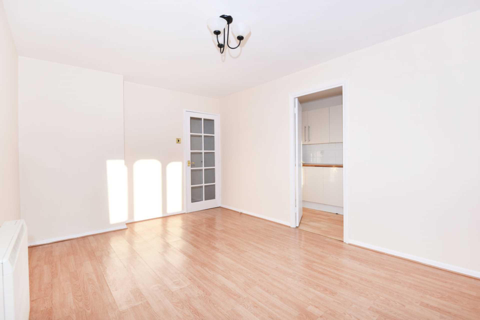 Leigh Hunt Drive, Southgate, Image 10