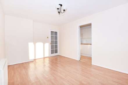 Leigh Hunt Drive, Southgate, Image 10