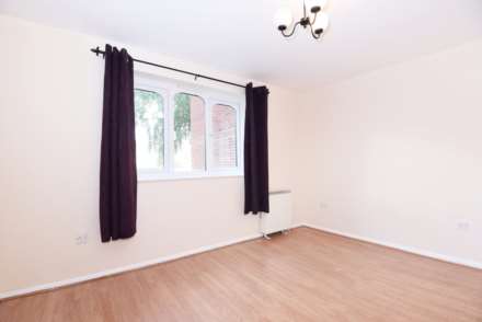 Leigh Hunt Drive, Southgate, Image 5