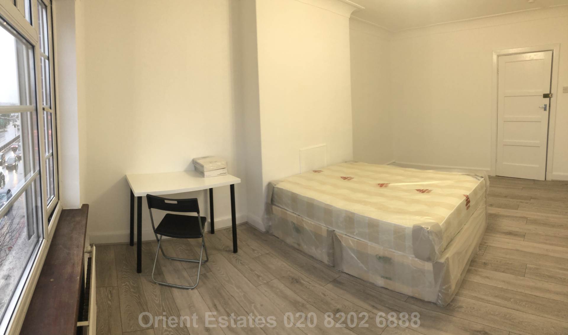 Hendon Central, Image 6