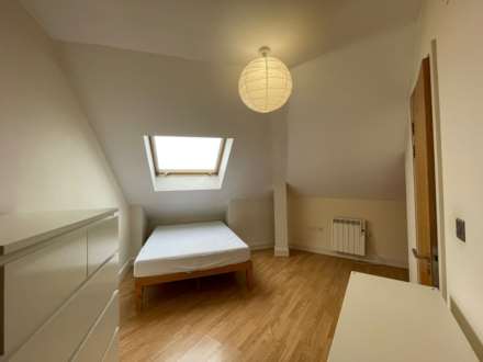 Peaberry Court, Greyhound Hill, Hendon, Image 3