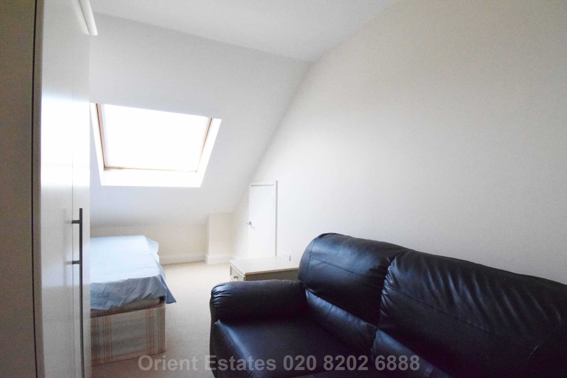 Peaberry Court, Hendon, NW4, Image 16