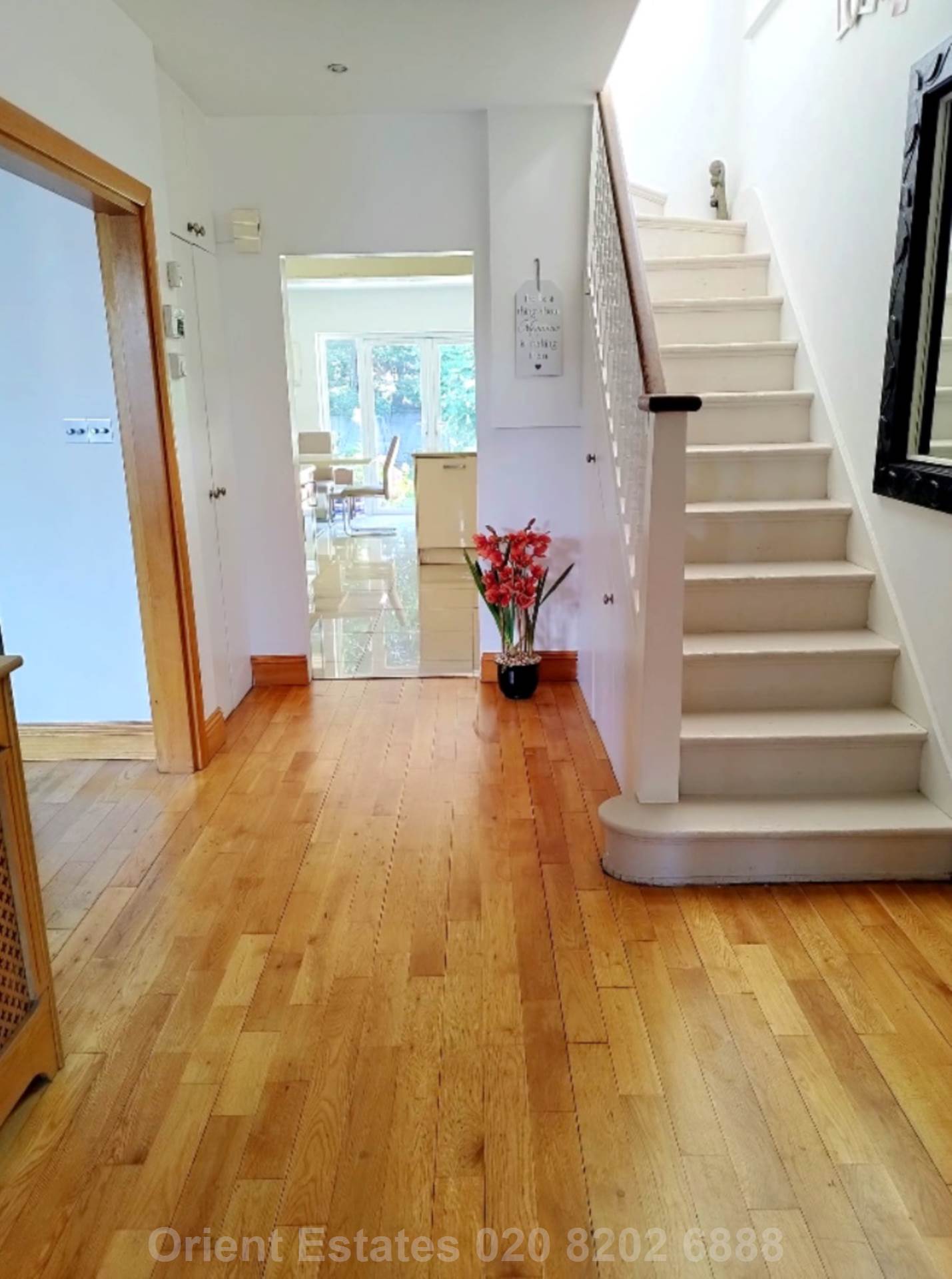 Elliot Road, London, Image 4