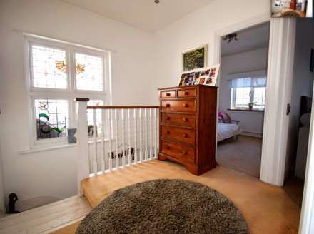 Elliot Road, London, Image 6
