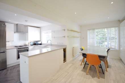 4 Bedroom Semi-Detached, Ludlow Way, East Finchley