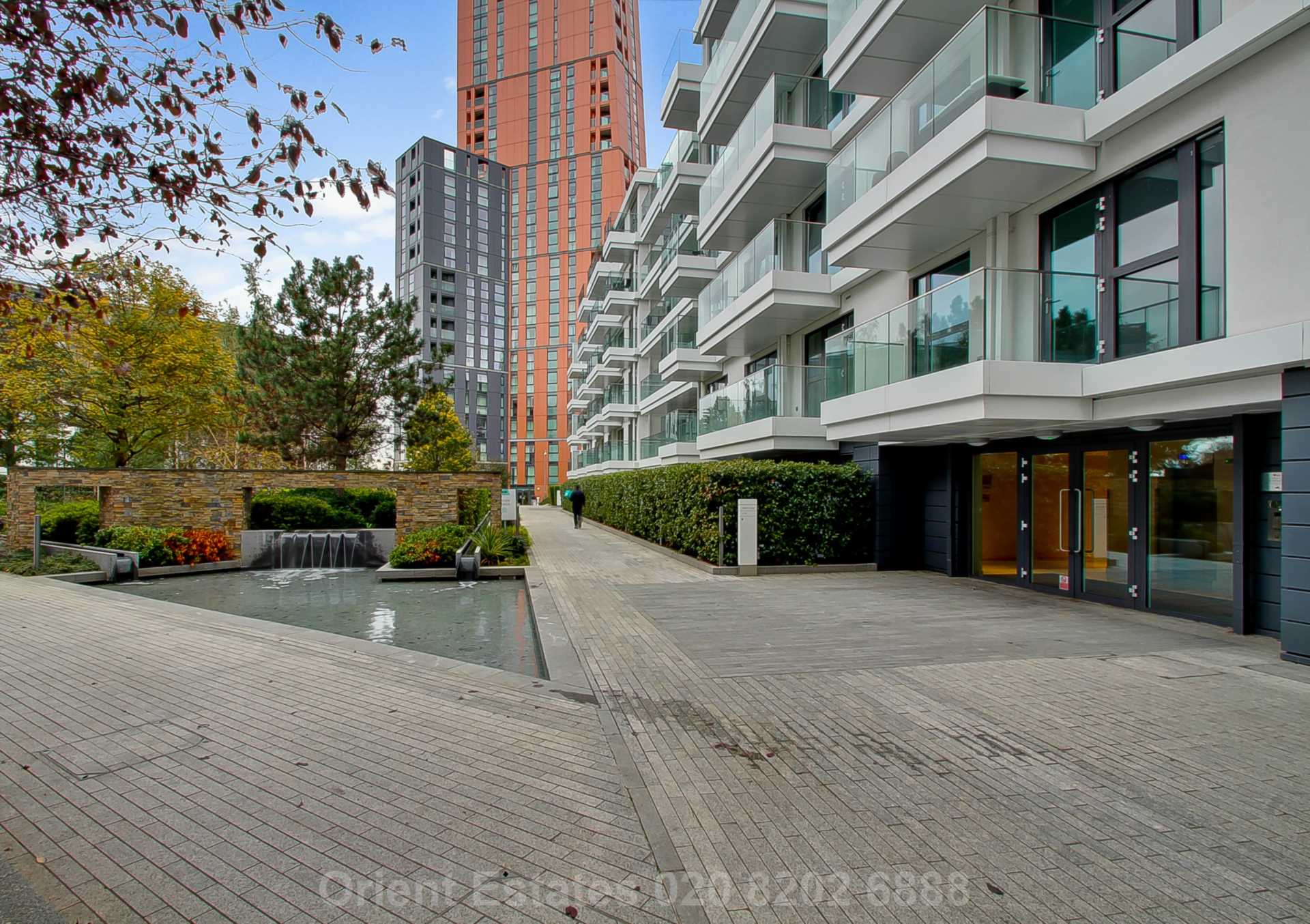 Wandsworth Road, Nine Elms, Image 14