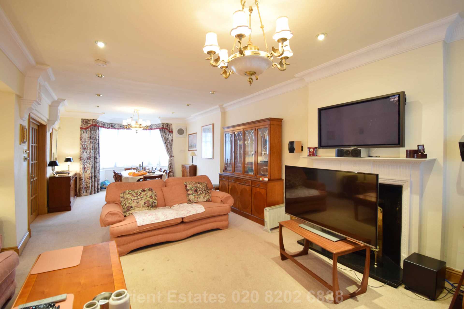 Rundell Crescent, Hendon, Image 3