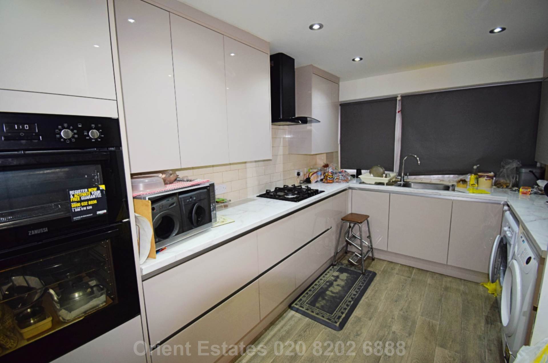 Hall Palce, Edgware Road, Image 3