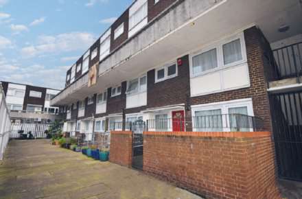 3 Bedroom Maisonette, Hall Palce, Edgware Road