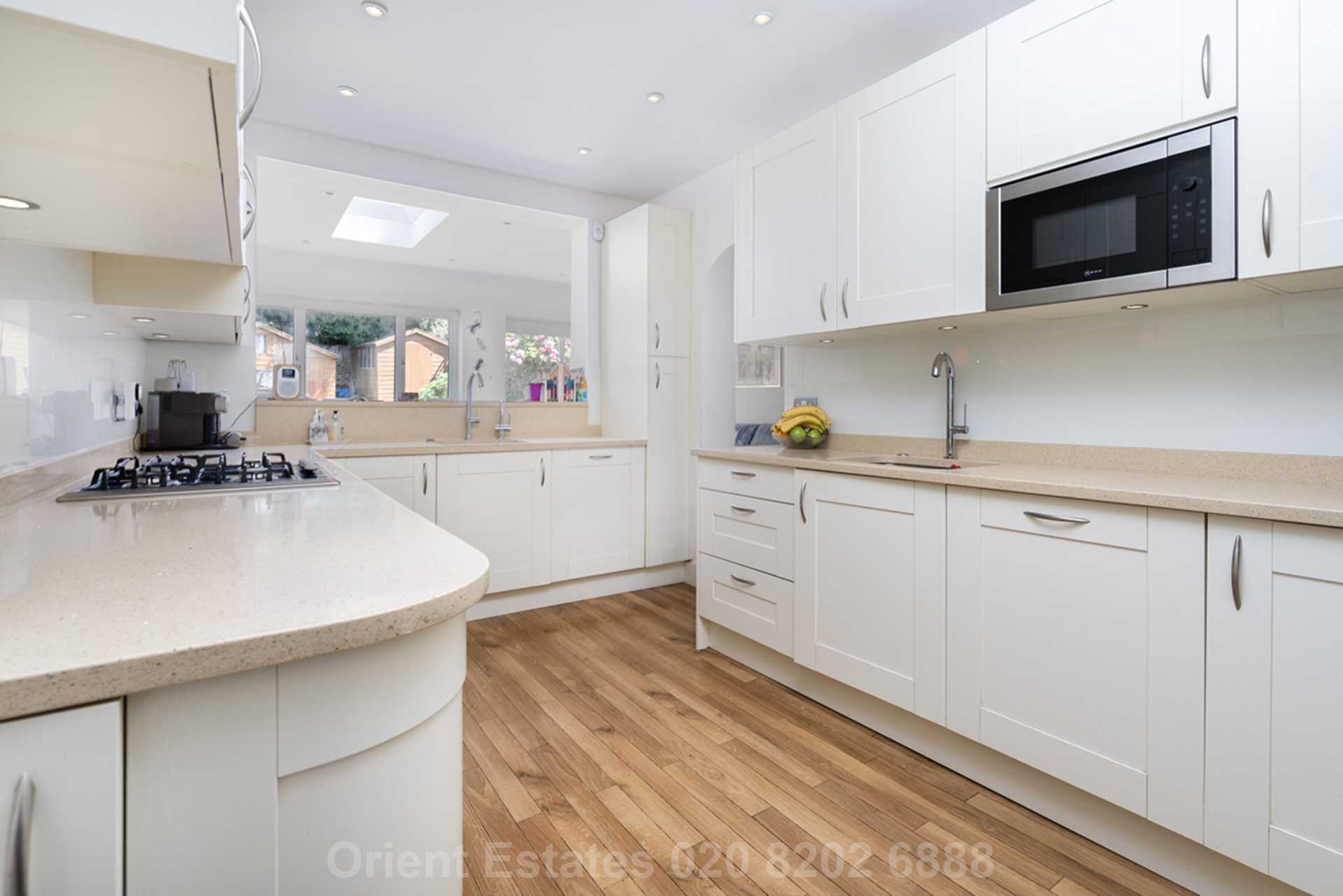 Property For Sale Broughton Avenue, London Orient Estates (ID 1236)