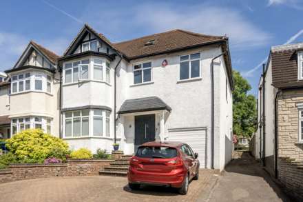 Property For Sale Broughton Avenue, Finchley, London