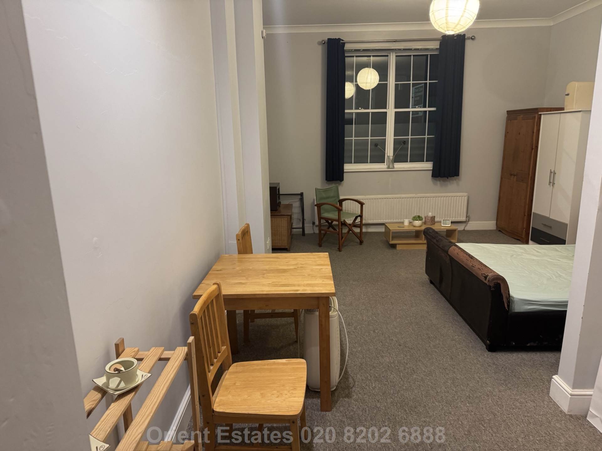 The Burroughs, Hendon, Image 2