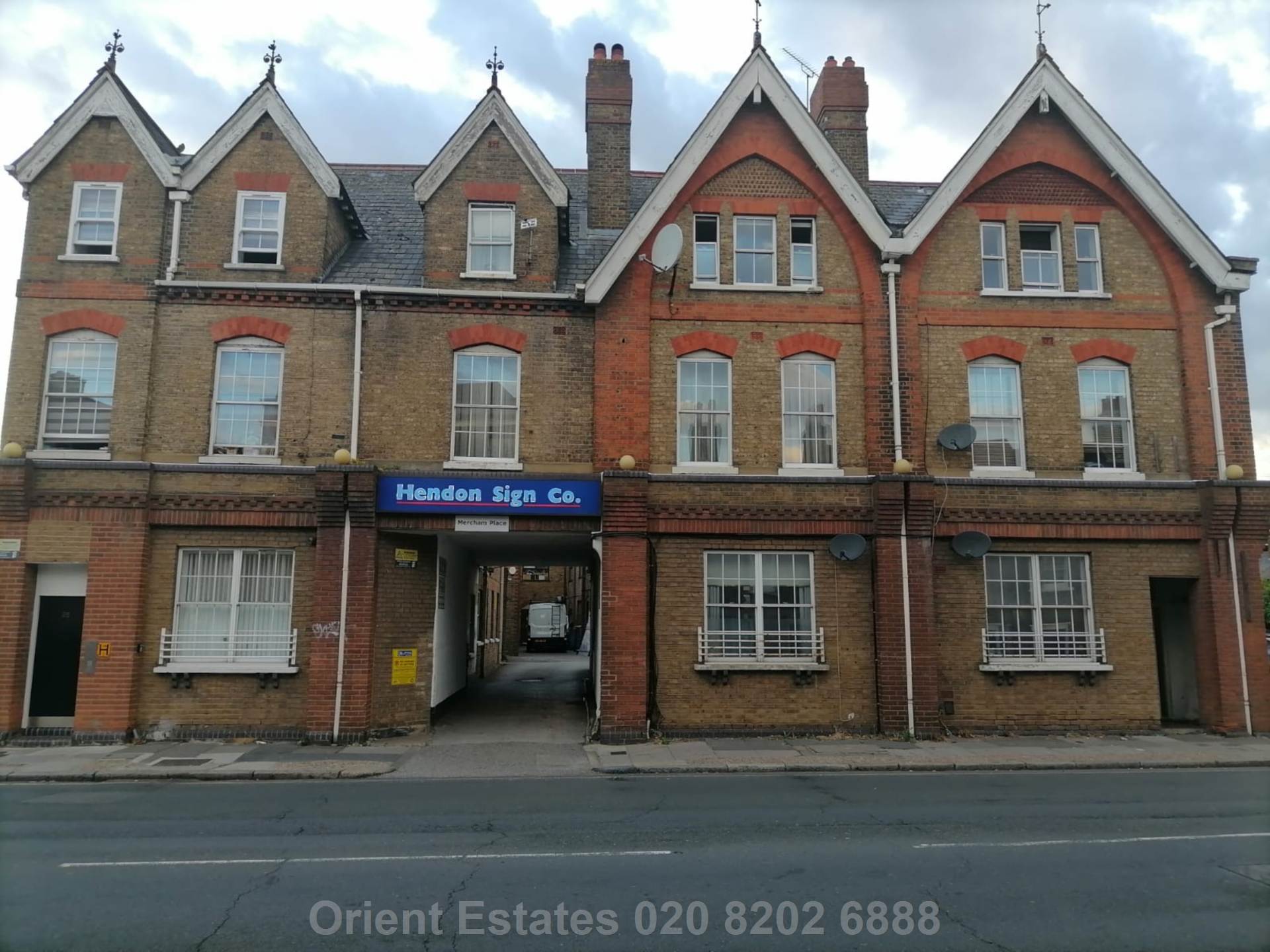 The Burroughs, Hendon, Image 6