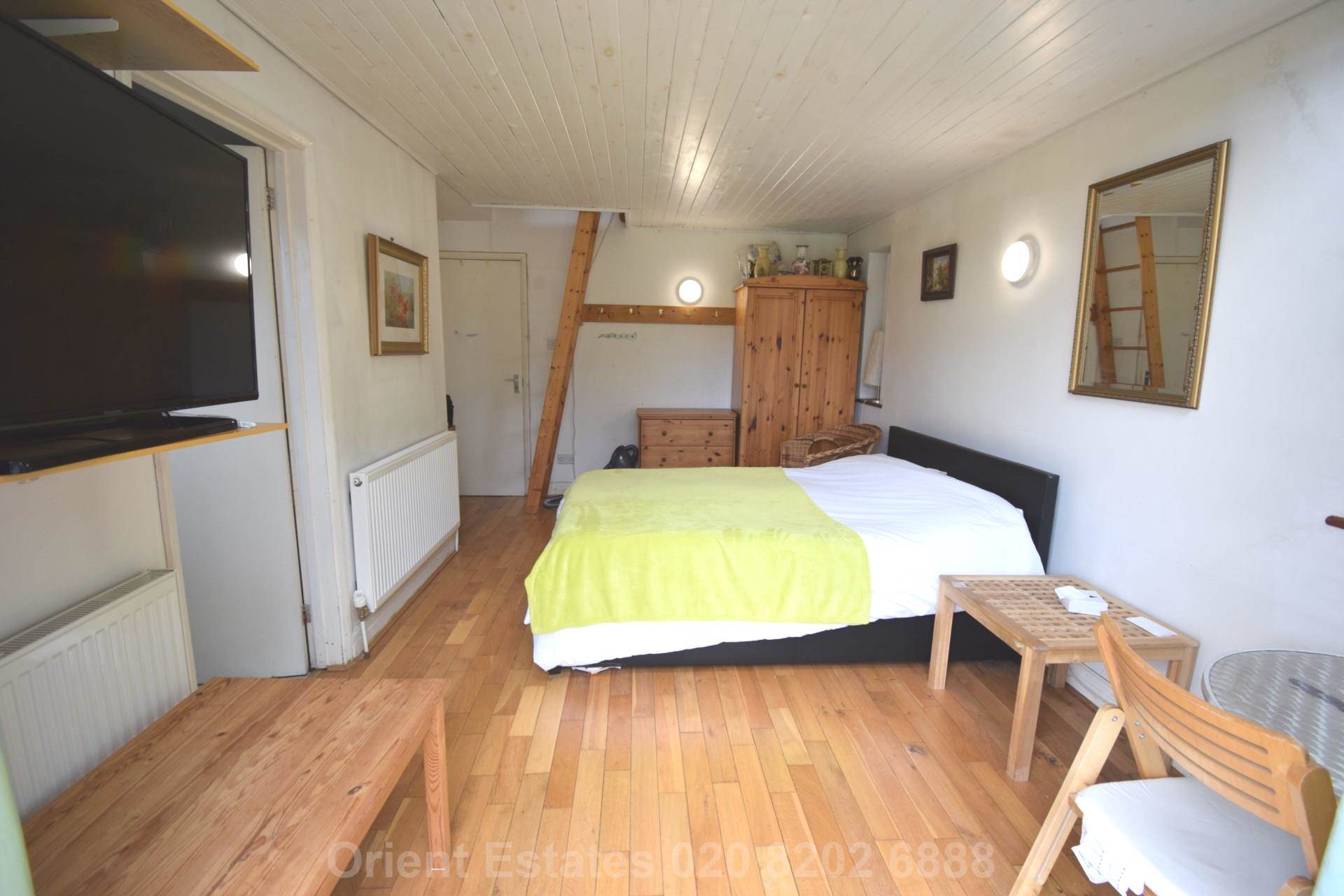 Barn Hill, Wembley, Image 2