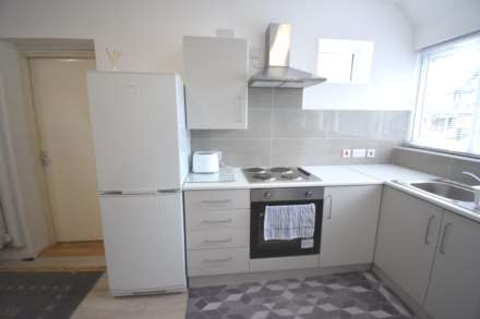 Barn Hill, Wembley, Image 5