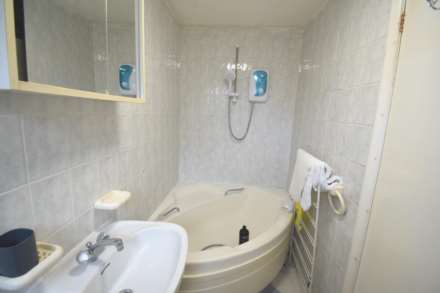 Barn Hill, Wembley, Image 7
