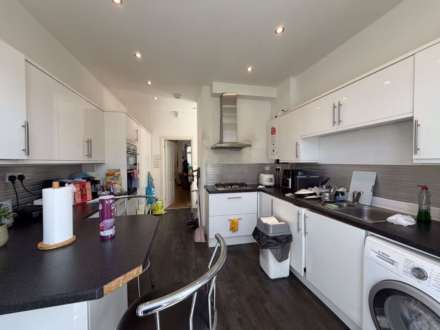 Audley Road, London, Image 4