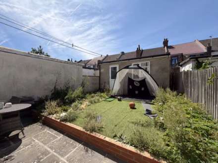 Audley Road, London, Image 5