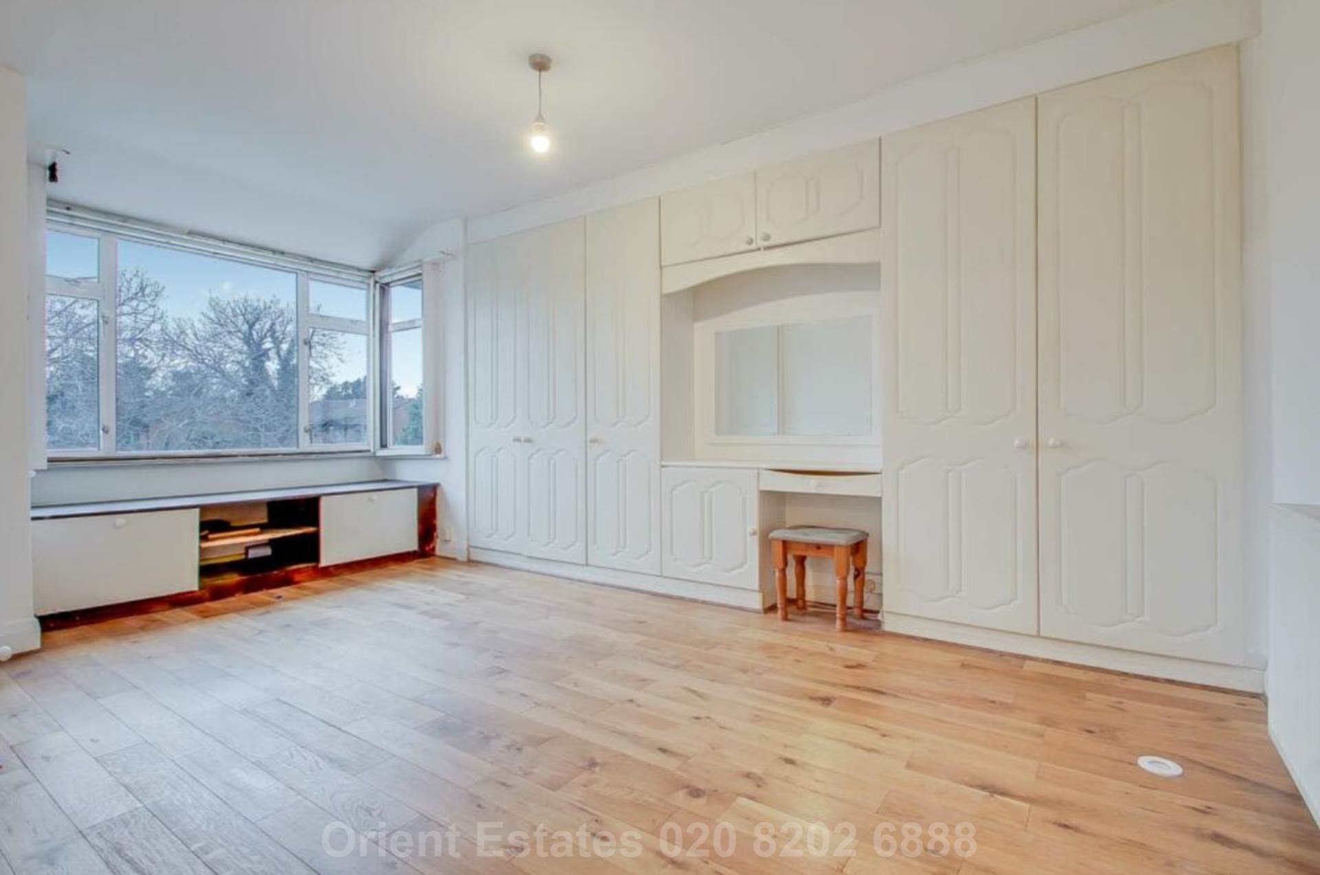 Watford Way, London, Image 5