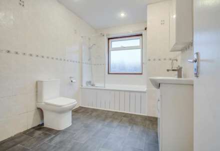 Watford Way, London, Image 4