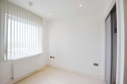 Pinner Road, Harrow, Image 7