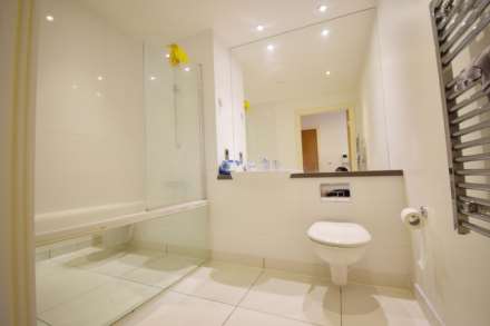 Pinner Road, Harrow, Image 8