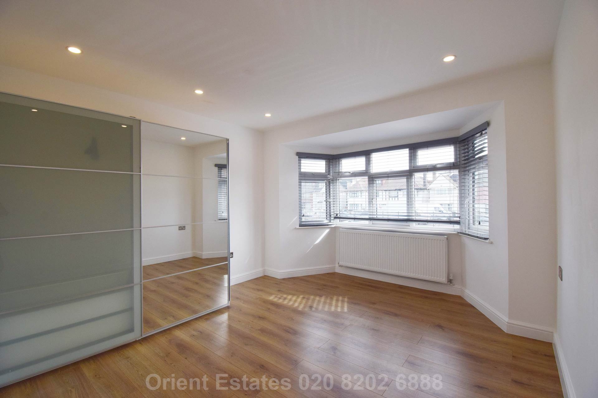 Hendon Way, London, Image 4