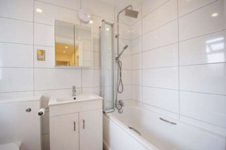 Hendon Way, London, Image 6