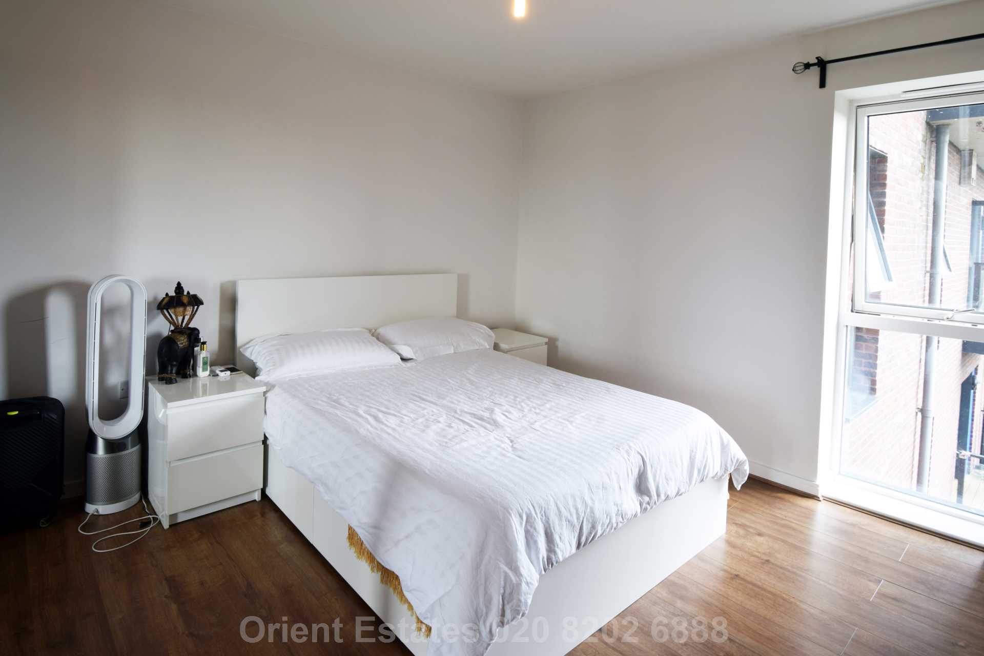 Shearwater Drive, London, Image 2
