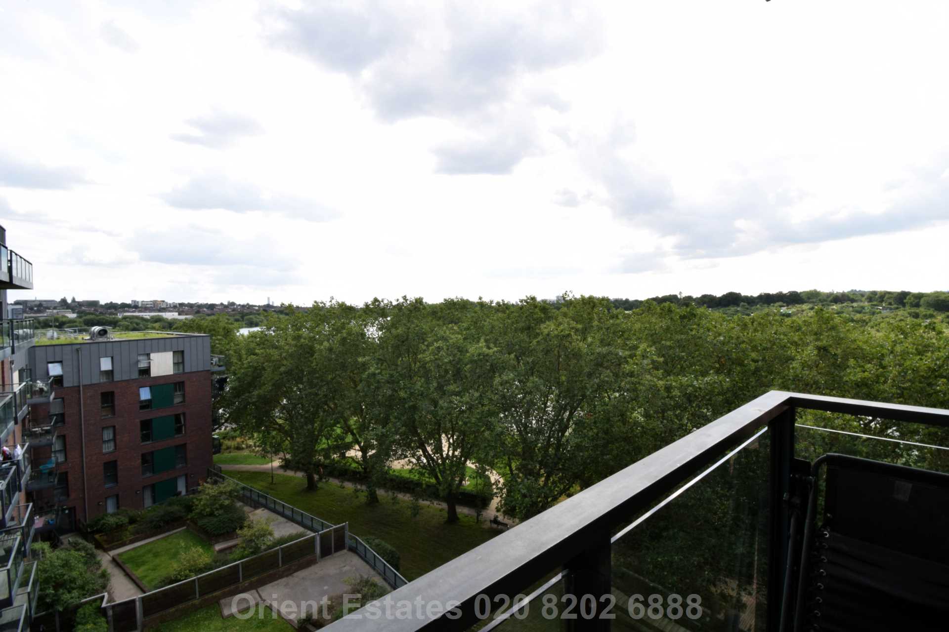 Shearwater Drive, London, Image 5