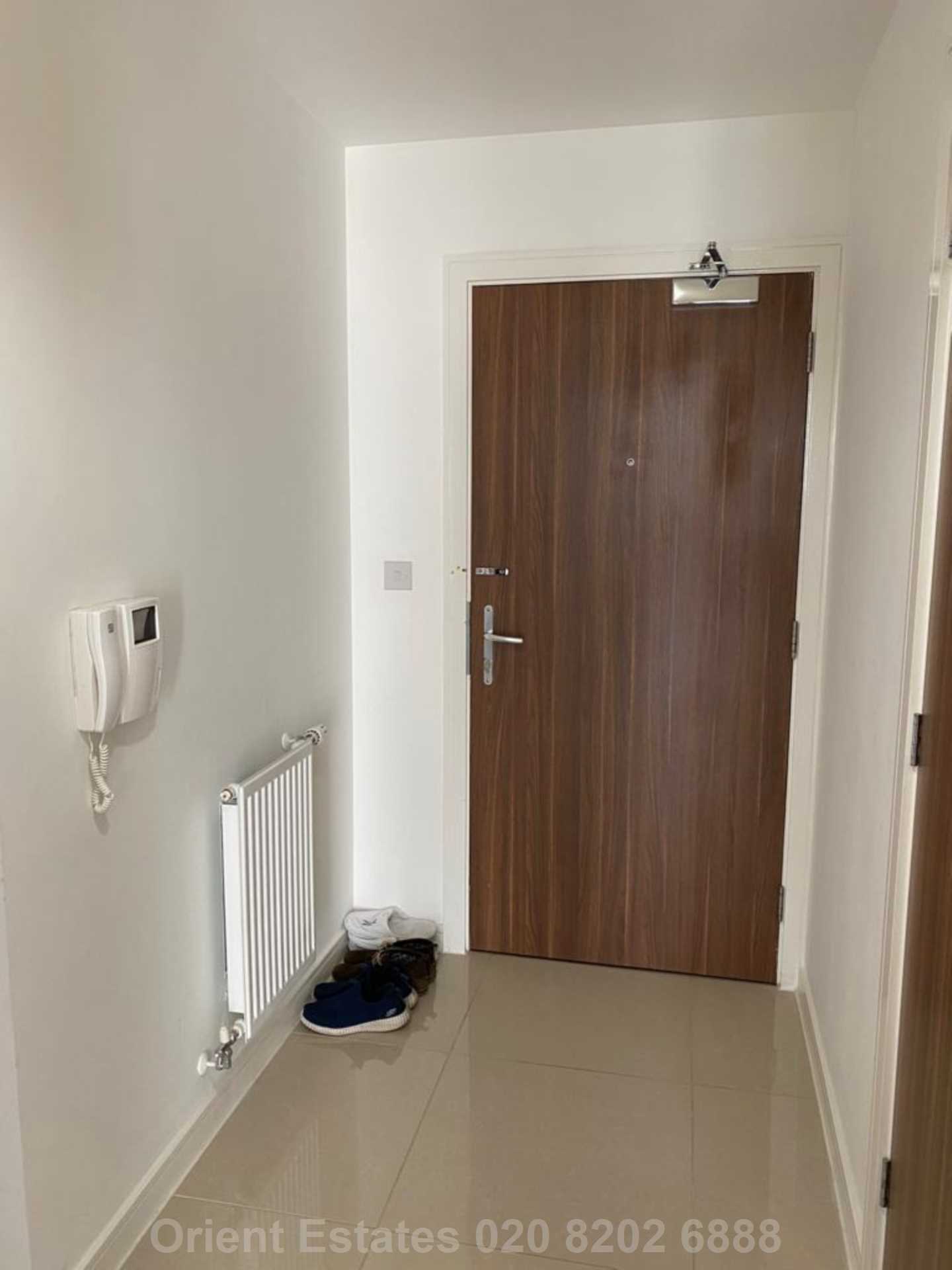 Shearwater Drive, London, Image 8