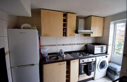Colin Drive, London, Image 4