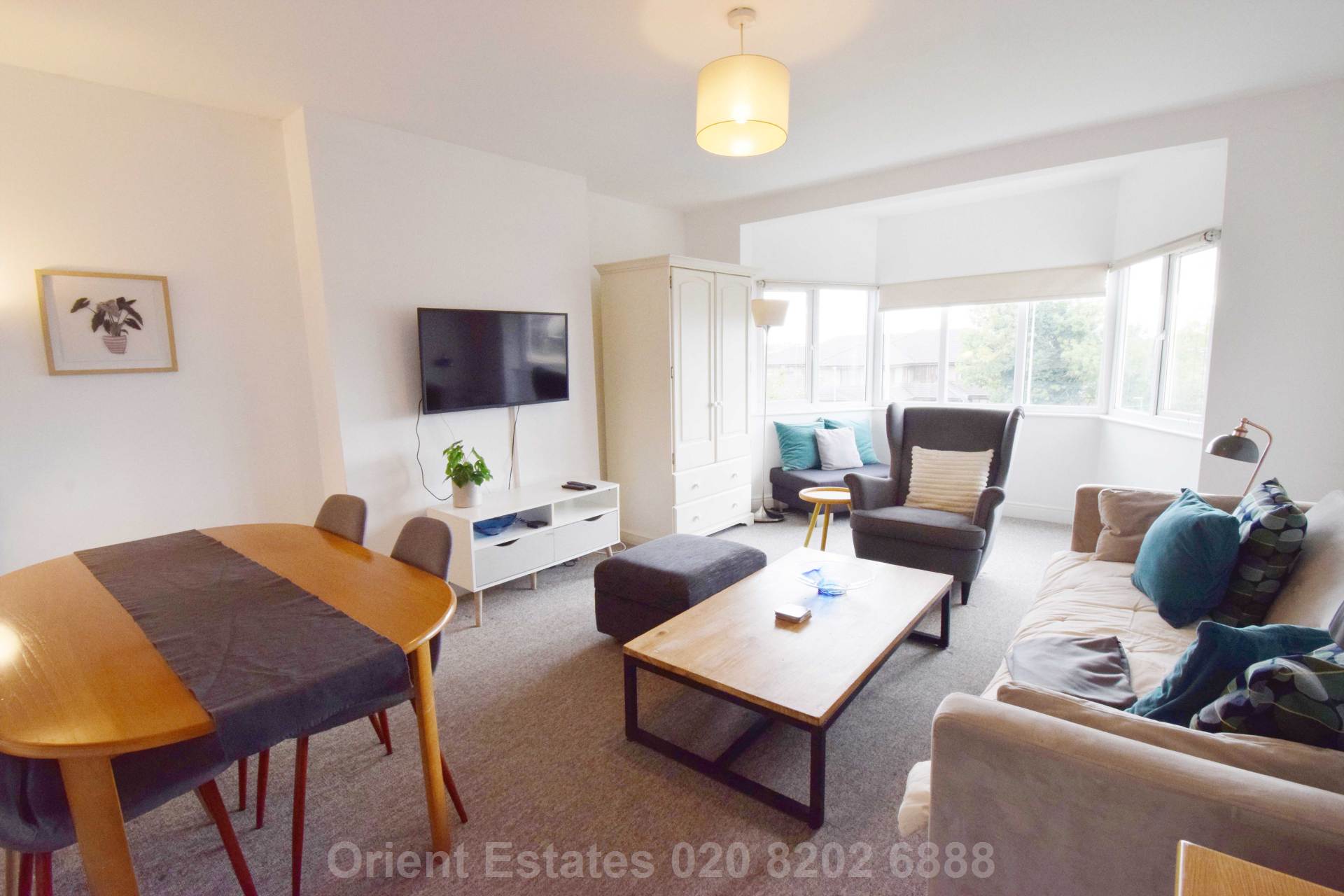 Hendon Way, London, Image 1
