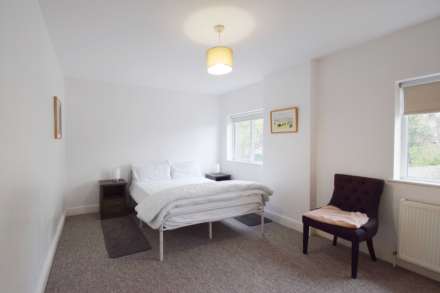 Hendon Way, London, Image 3