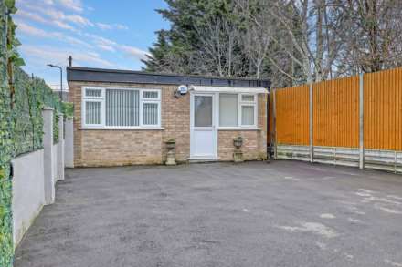Old Kenton Lane, Kingsbury, Image 11