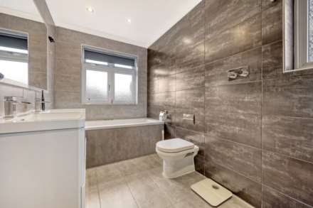 Old Kenton Lane, Kingsbury, Image 9