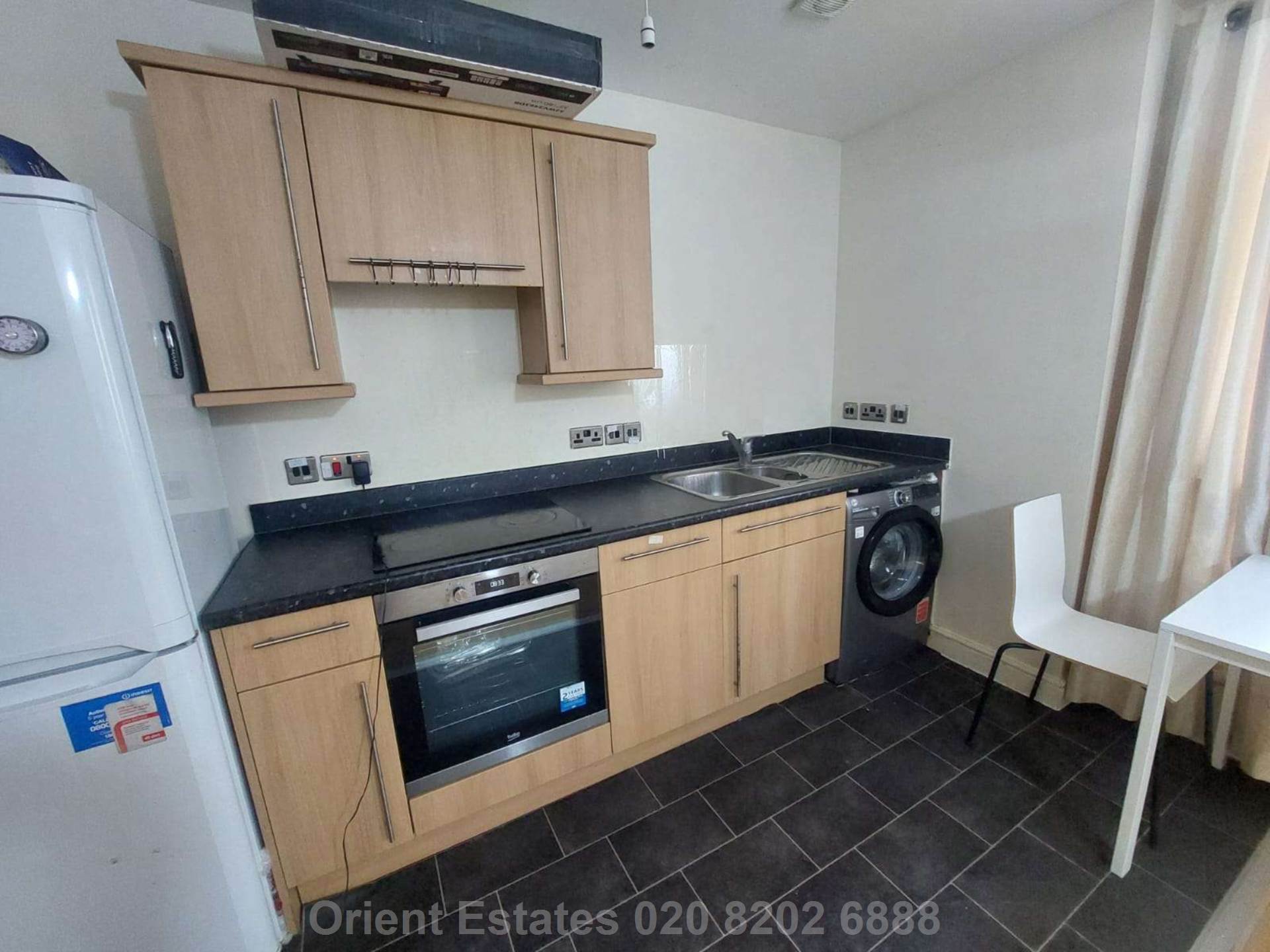 Charcot Road, Colindale, Image 4