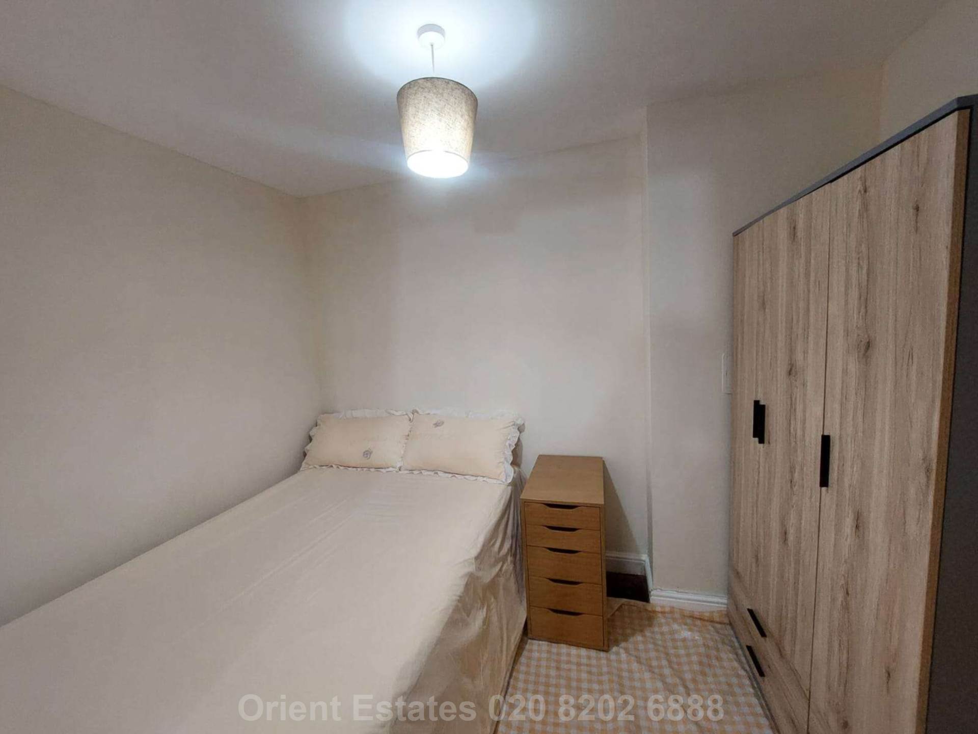 Charcot Road, Colindale, Image 5