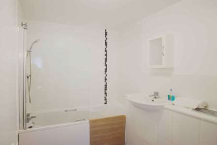Charcot Road, Colindale, Image 6