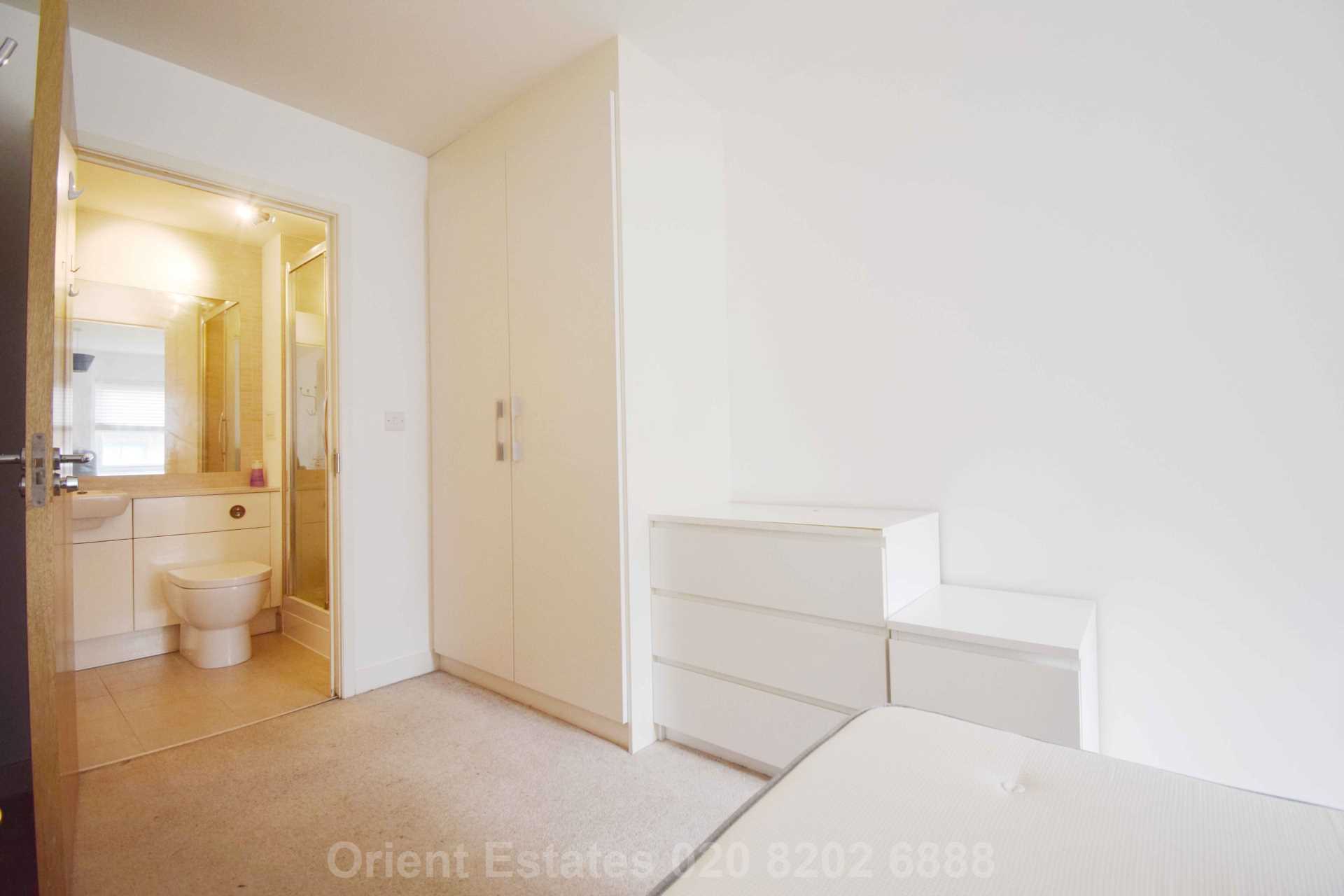 Beaufort Park, Colindale, Image 6