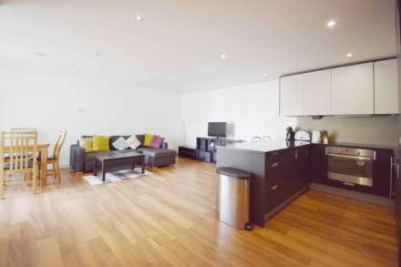 Beaufort Park, Colindale, Image 3