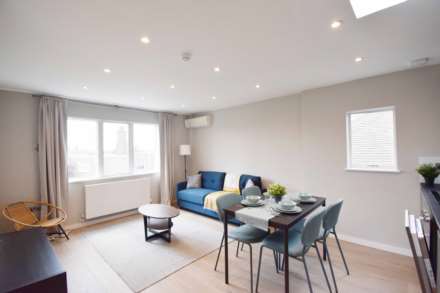 1 Bedroom Flat, Hayes Crescent, London