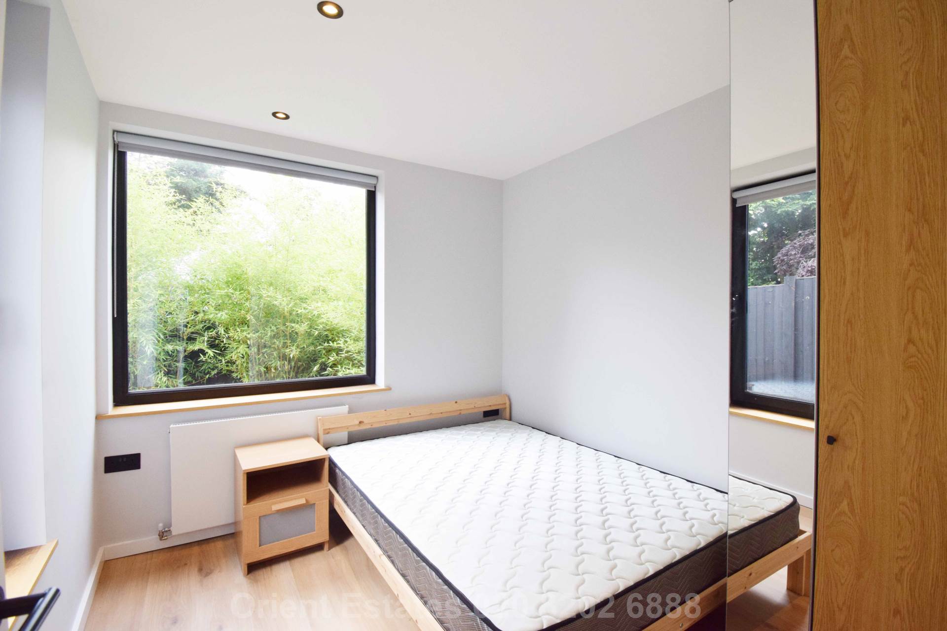Hamilton Road, London, Image 8