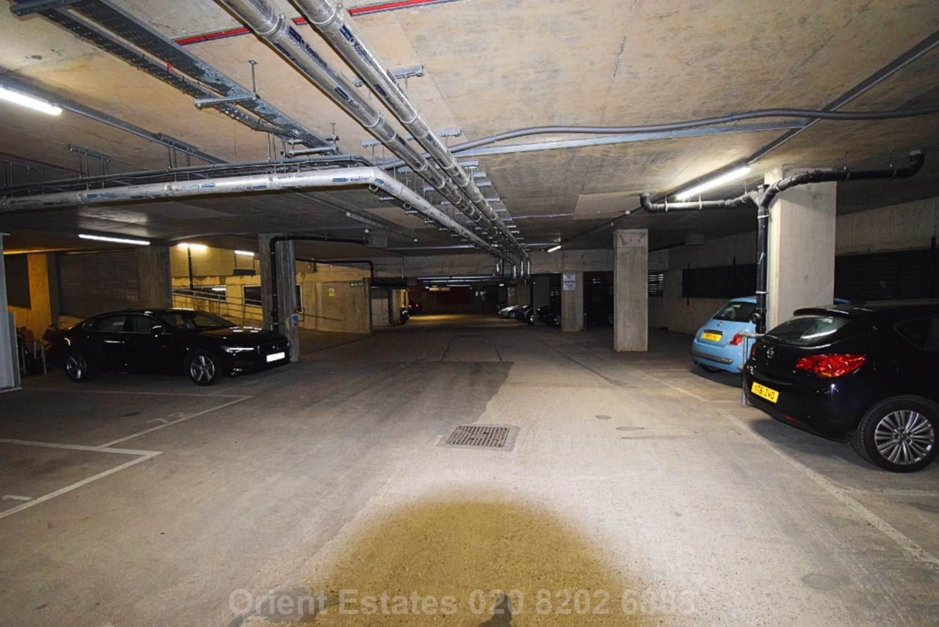 Shearwater Drive, London, Image 7